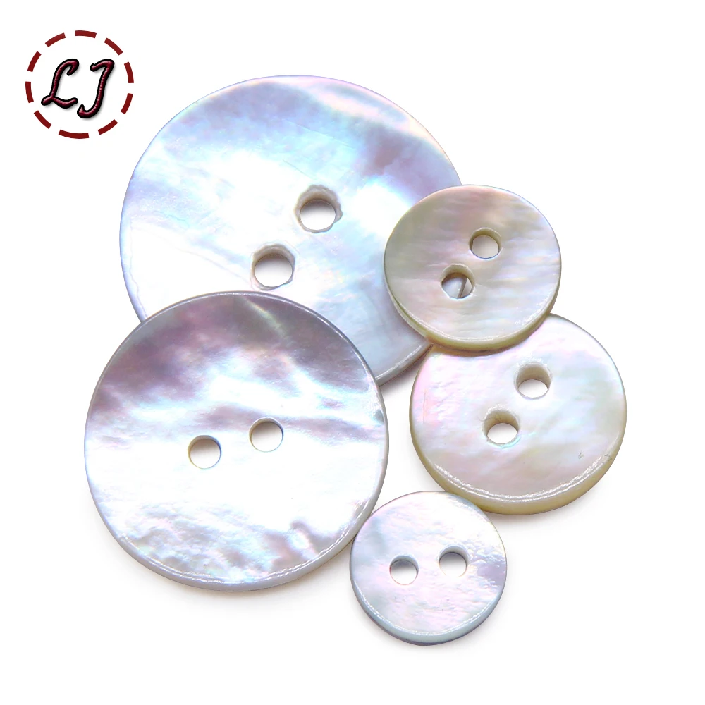 New 30pcs/lot Natural Shell Sewing Buttons Color Mother of Pearl MOP Round Shell 2 Hole Button garment Sewing Accessories DIY 4