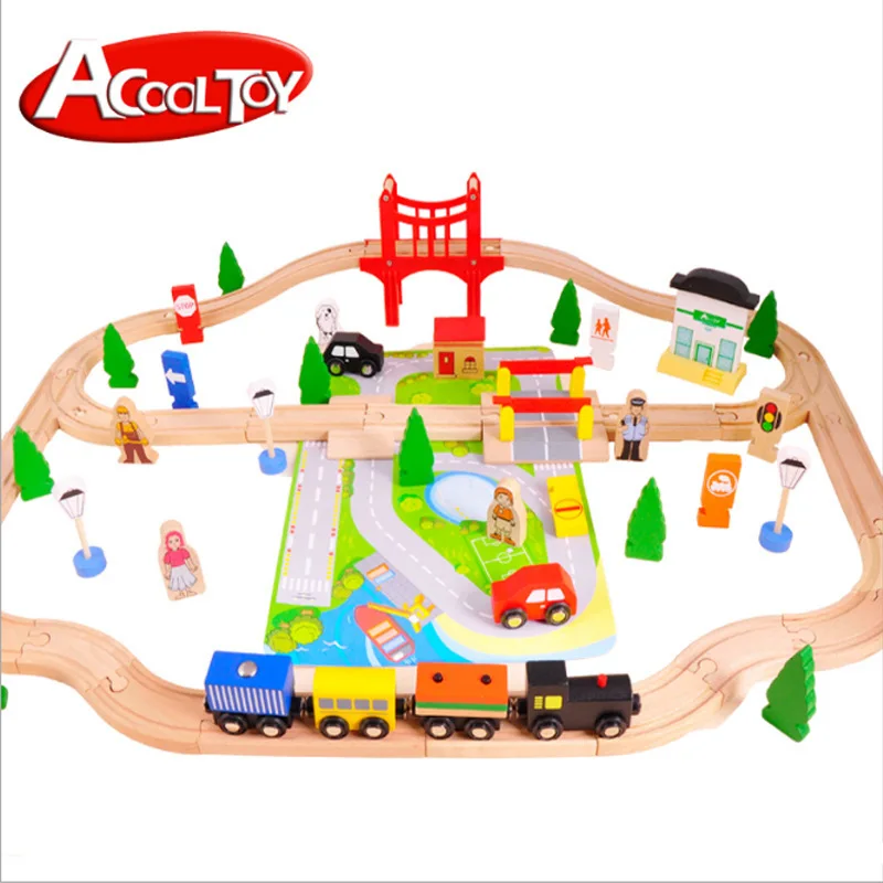 

Wooden 70 Pieces Beautiful Urban Rail Train Disassembly Splicing Toy Children'S Educational