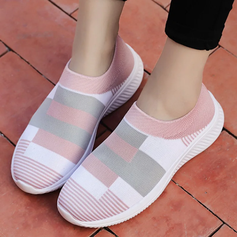 Women's casual sports shoes knitted casual shoes fashion socks vulcanized shoes women's elastic shoes women's walking flat shoes Women's casual sports shoes knitted casual shoes fashion socks vulcanized shoes women's elastic shoes women's walking flat shoes