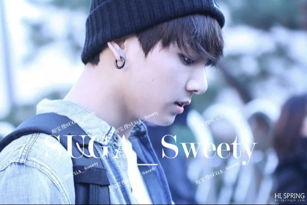 Модная Kpop SUGA вязаная шапка s шапка с вышивкой высшего качества эластичная Осенняя зимняя черная шапочка
