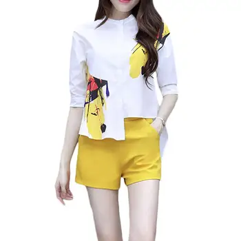

Women Printed Half Sleeve Irregular Hem Top Solid Color Pocket Shorts Outfit