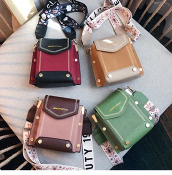 

Female bag 2020 new texture net red small bag wild western style messenger bag simple fashion shoulder bag tide