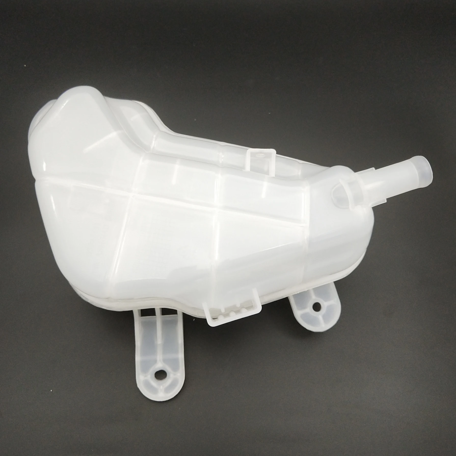 Engine Coolant Storage Tank With Lid 42609220 For 1.4l 1.6l 1.8l