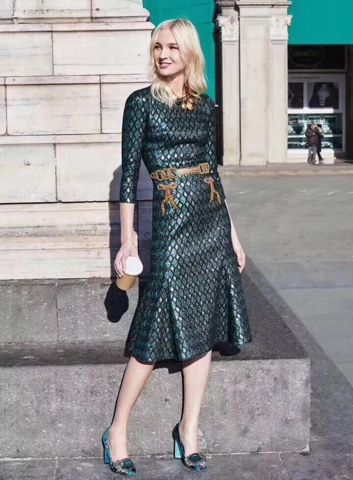Плюс Размеры XL одежда Для женщин высокое качество вышивка стразами, русалка платье Винтаж Стиль до середины икры длинное платье; сезон осень