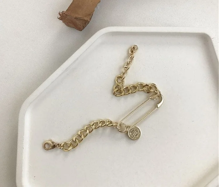 Pins Пять корейских стилей Золотой металлический подвесной орнамент натуральная цепочка с жемчугом и стразами браслеты для женщин девушек вечерние Ювелирные изделия Подарки - Окраска металла: Pins