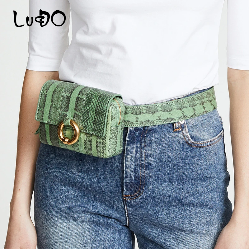 

Fashion Serpentine Waist Bags For Women Luxury Brand Designer Python Simple Belt Bag heuptas Waist Packs Small Leather Chest Bag