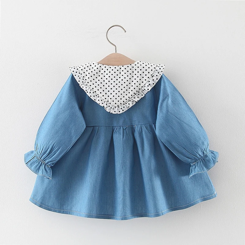 Новое весеннее платье для маленьких девочек От 0 до 3 лет одежда для малышей Детское платье в простом стиле в горошек с имитацией джинсовой ткани для девочек длинный рукав