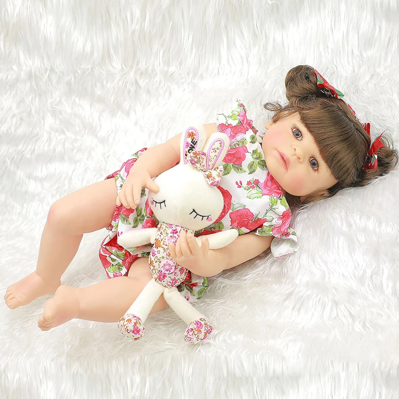 55 см Reborn Baby Doll игрушка полная силиконовая Цветочная печать ткань тело короткие объемные волосы Реалистичная кукла Малыш Дети ролевые игры