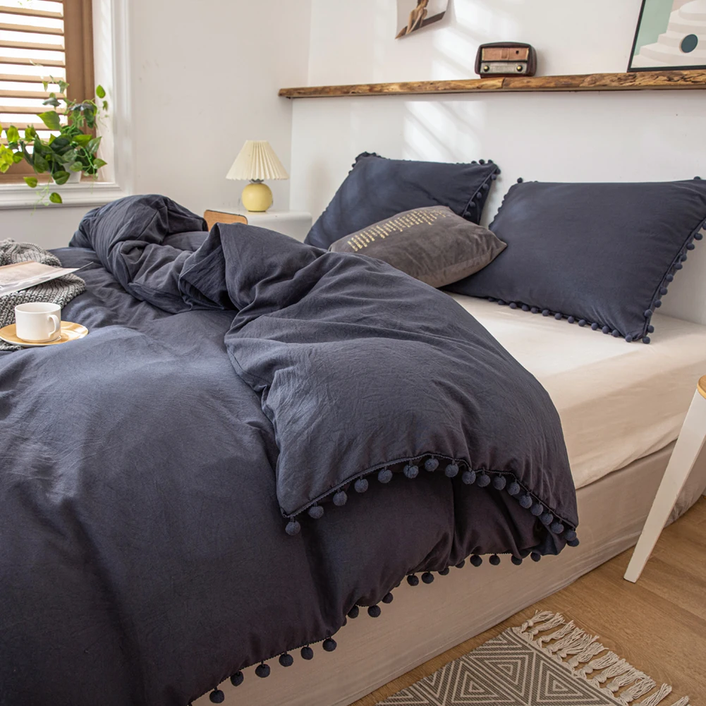 

Постельное белье темно-синего цвета, Комплект постельного белья с пододеяльником и помпонами, потертый шикарный комплект постельного белья, мягкое однотонное постельное белье, домашний текстиль, без одеяла