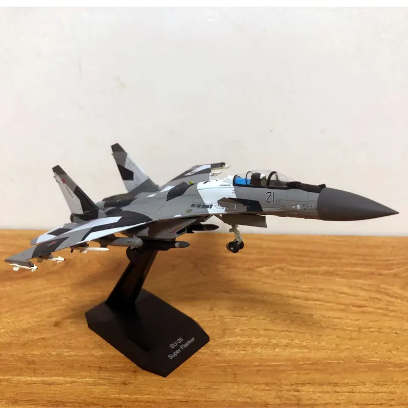 SU35 SNOW (15)
