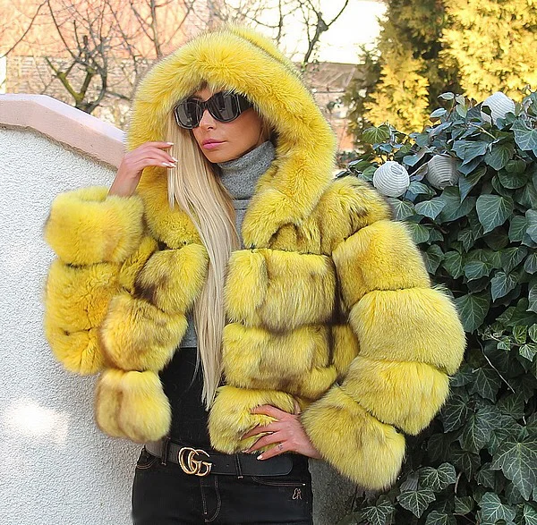 New Women Real Fox Fur Hooded Winter Coats And Jackets Women's Natural Stripe Genuine Fur Outerwear