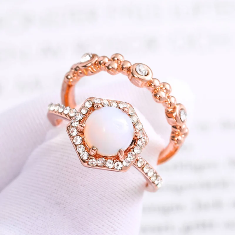 

2-Piece Set Trendy Hexagon Design Opal Rings Female Women Wedding Band Shiny Crystal Party Rings Fashion Jewelry Gifts Wholesale