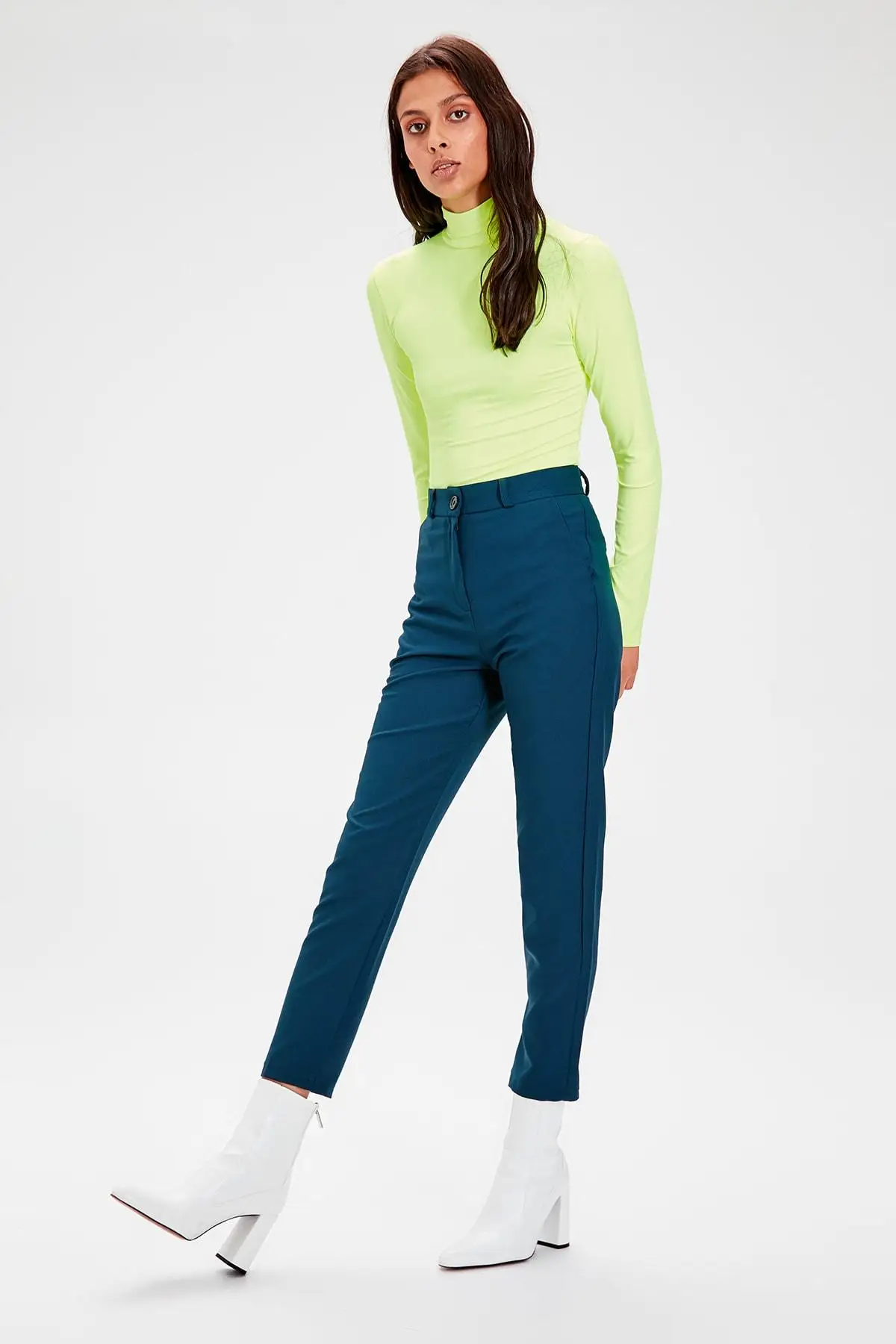 Trendyol изумрудно-зеленые базовые брюки TWOSS19ST0038