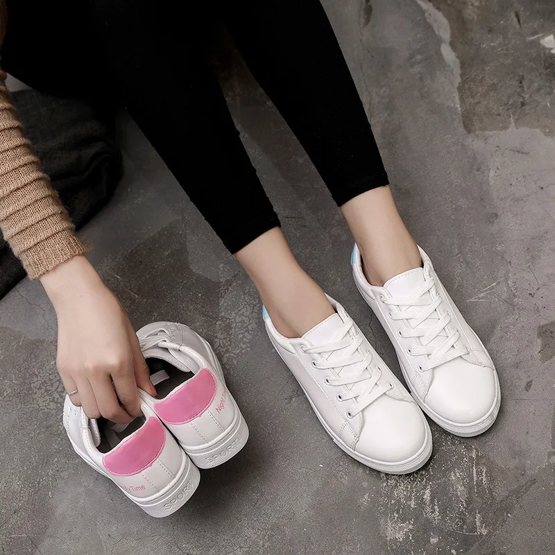 

2017 Winter Korean-style New Style Lace up Front Solid Color White Shoes round Flat WOMEN'S Shoes Versitile Fashion WOMEN'S Shoe