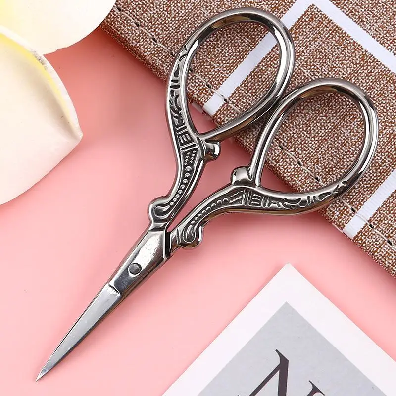Sewing scissors Tailor scissors Craft scissors Household scissors Retro Sewing Needlework Scissors Stainless Steel Household Embroidery Thread Scissors Handicraft Tools Pruning Tailor