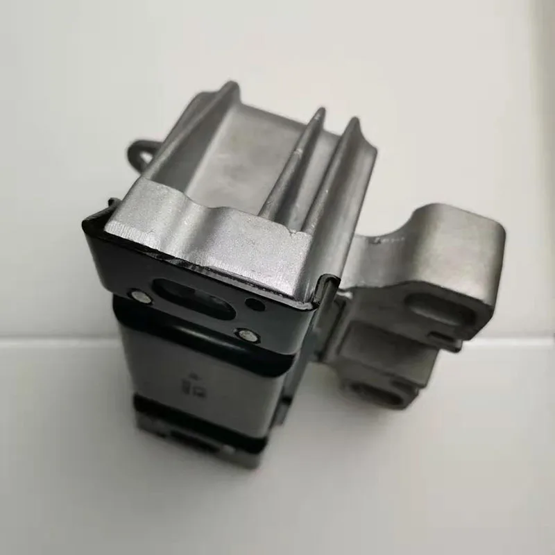 Кронштейн для передачи VW LAVIDA BORA OE 180199555B 1J0199555BQ 180199555A|Подшипники двигателя| |