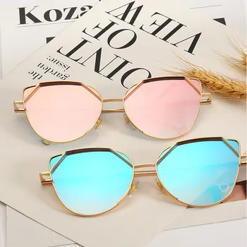 

2020 Oversized Retro SunGlasses Women Big Box Goggles Women Eyewear Vintage Unique Men Shades Classic Glasses Metal Frame