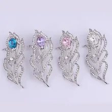 Горячая аксессуаров Henson креативный лист с кристаллами Брошь Женская Европа и Америка Преувеличение модная бутоньерка Clothin