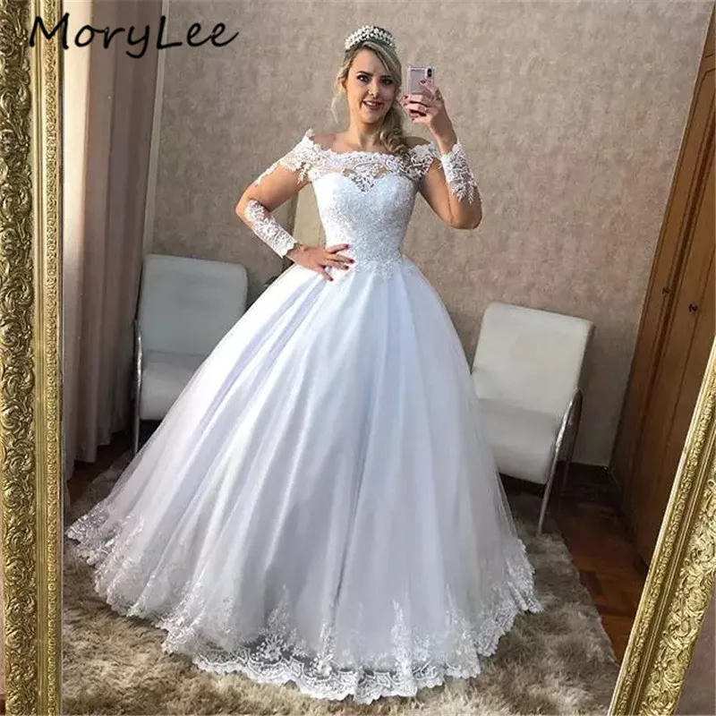 Cheap Wedding Dresses Covered Button Back Elegant Boat Neck Long Sleeves Lace Applique Crystal Wedding Dresses vestido de noiva