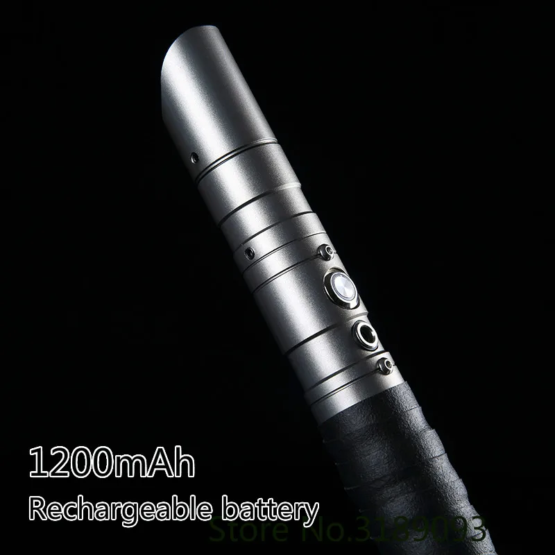 Tanie Nowy 11 kolor Lightsaber metalowy miecz RGB Laser 2019 Cosplay chłopiec Gril zabawka miga dzieci prezent światło odkryty kreatywne wojny zabawki
