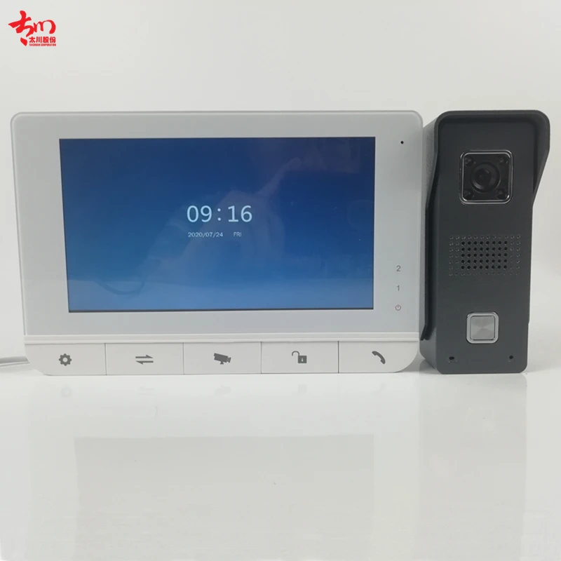 

4 wired apartments video doorphone waterproof calling and talking malfunction video phone