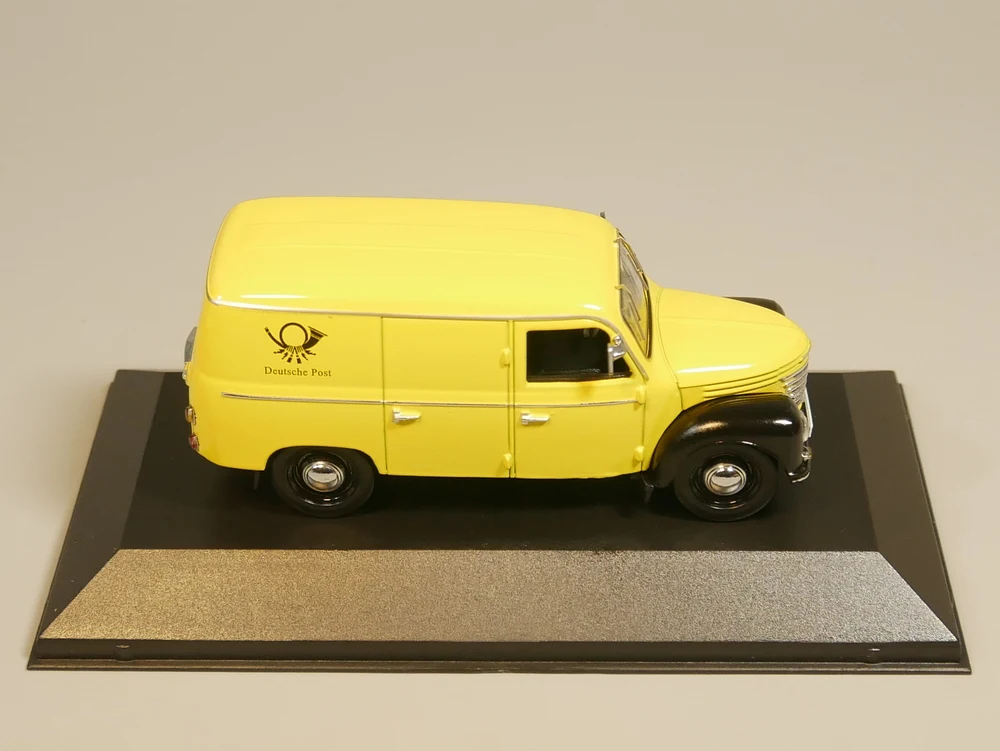 Модель автомобиля под давлением ИФА фрамо V901 Deutsche post 1:43 1954|Наземный транспорт| |