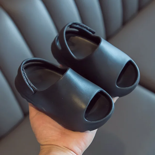 Baby Toddler Kids Adults Slip-On Fashion Sandals Boys Girls Foam Beach Summer Slides Bone ResinChildren Lightweight Water Shoes Black