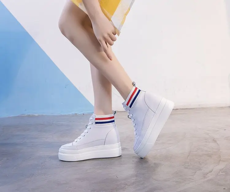 

White Shoes Women's 2019 Spring New Style Versatile Korean-style Platform Thick Bottomed Within Shoe Shoes Casual Hight-top Whit