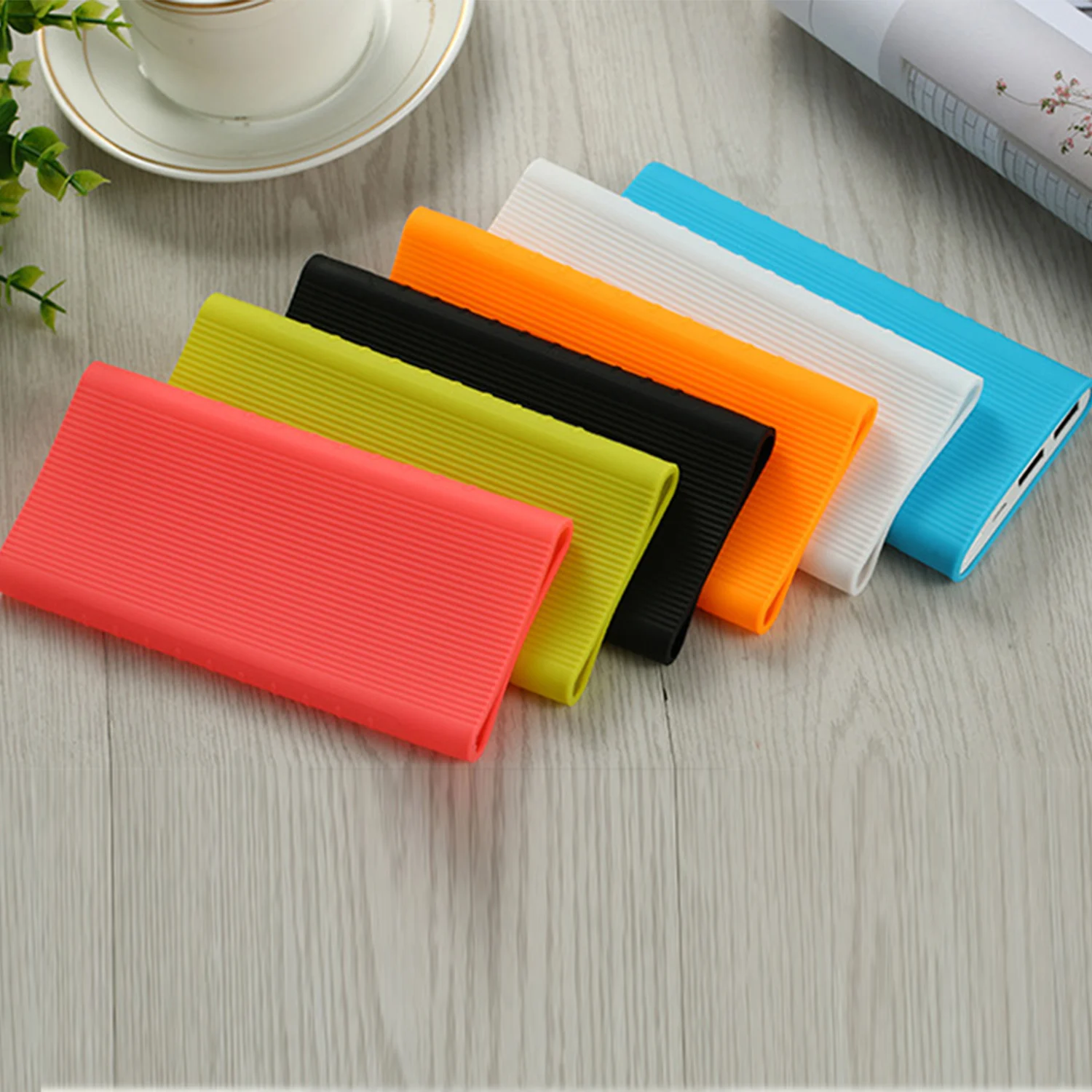 

Besegad Silicone Protector Case Cover Skin for New Xiaomi Xiao Mi 2 10000mAh Dual USB Power Bank Powerbank PLM09ZM Accessory