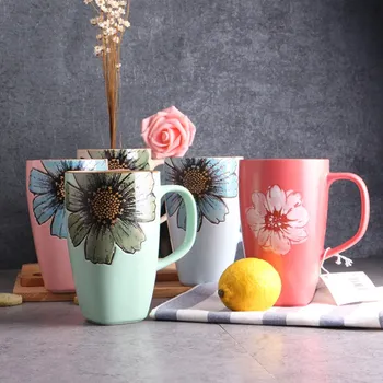 

Ceramic Coffee Mug Retro Flower Pattern Caffe Cup With Handgrip Esspresso Cups And Mugs Juice Tea Water Mugs Heat Resistant