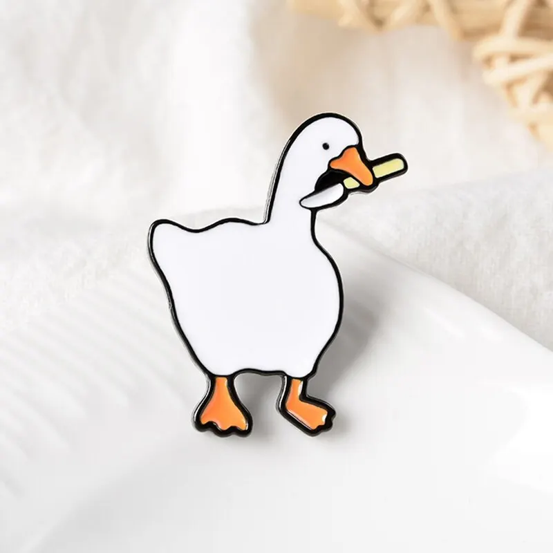 Funny Cartoon Goose Brooch Enamel Pin Cute Duck White with Knife Badge Backpack Clothes Lapel Pins Jewelry Gifts ^ | Украшения и