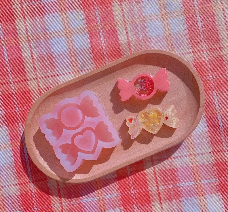 Wsy-157 Candy Heart Quicksand Mold Resin Heart Sweet Candy Shaker Mold Stampo In Silicone Stampo Per Replica Fatto A Mano