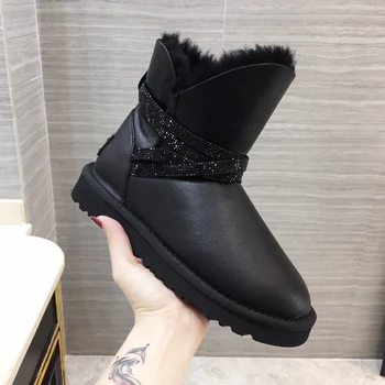 

Luxury brand leather autumn and winter short boots women's boots Fur integrated snow boots sequin 6077260