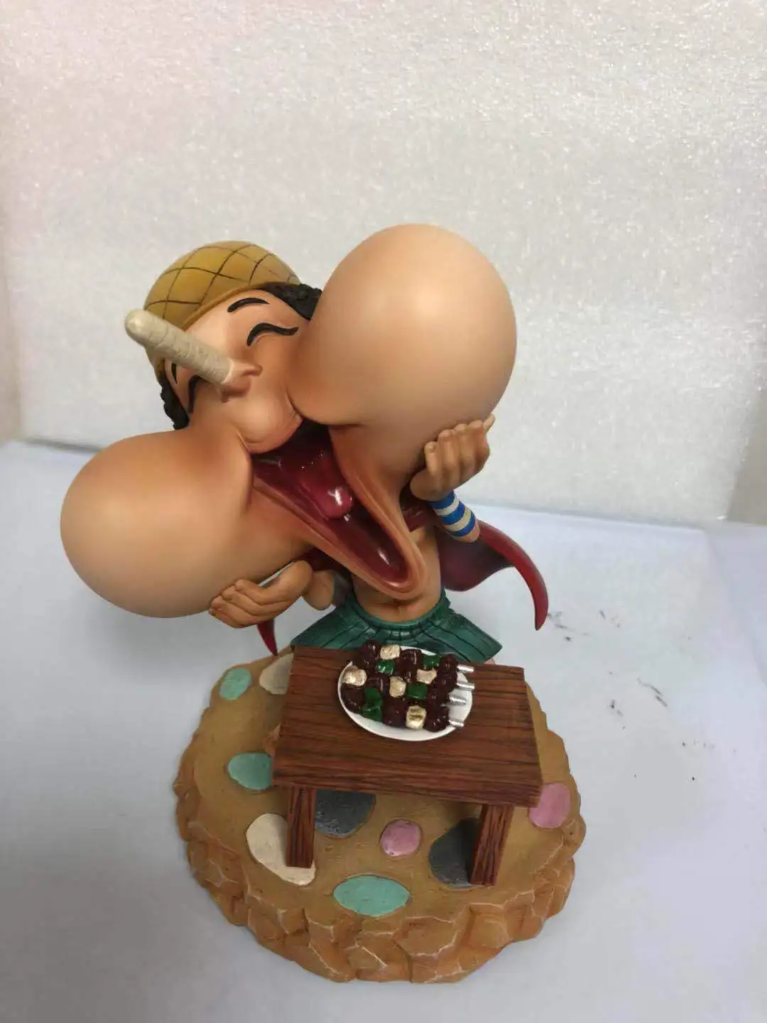 

Yaya Anime One Piece One Piece GK Happiness Wu SOAP Two Committed Wu SOAP Boxed Garage Kit Decoration