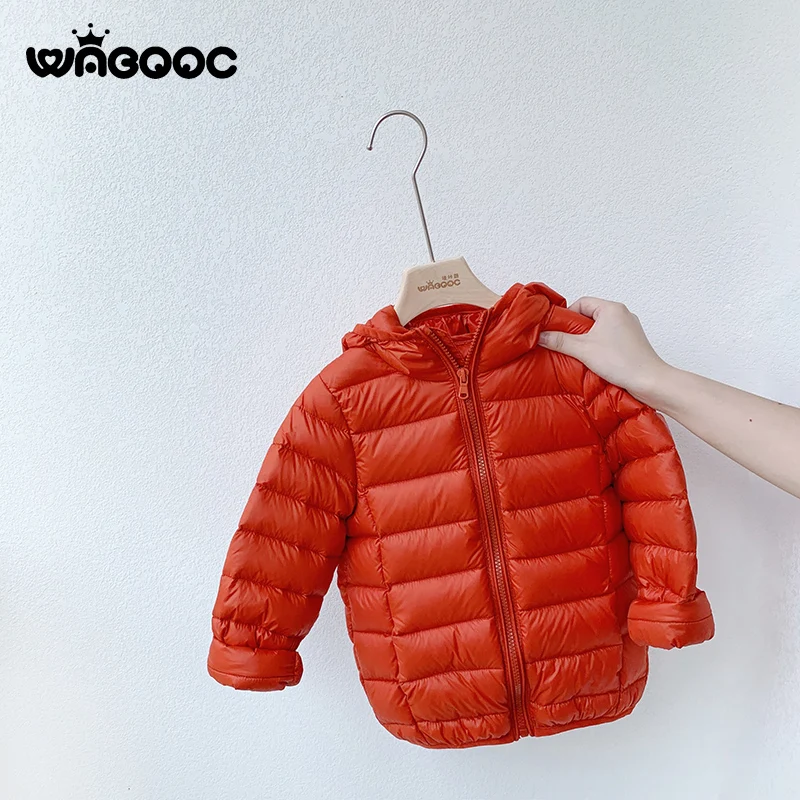 WABOOC/ г. Новые детские пуховики для девочек, пальто с капюшоном для мальчиков на осень-зиму легкая и теплая пуховая куртка для малышей - Цвет: Арбузно-красный