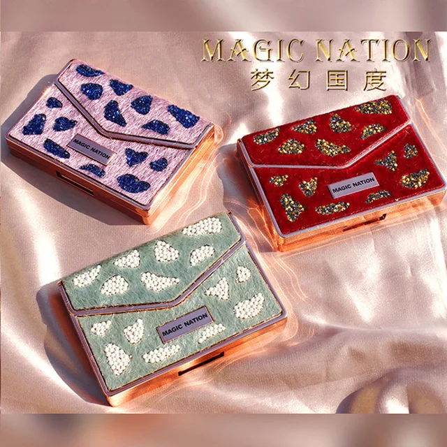 

Christmas Makeup Bag Shape Silky Shine Eyeshadow Lasting Waterproof Matte Glitter Eye Shadow Dish Gift for Women Girlfriend
