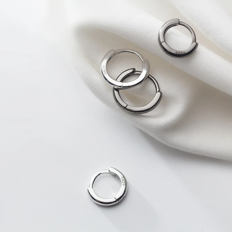 Модные мужские 925 пробы серебряные маленькие круглые серьги-кольца для ушей, черные серьги Huggie Hoops, серьги для женщин, подарки