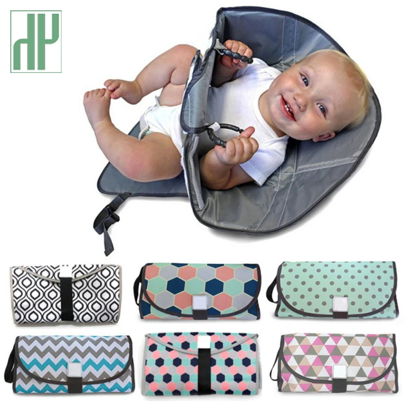 

2 Styles Portable Diaper Changing Pad Clutch with Barrier Foldable Clean Hands Changing Station Soft Flexible Travel Mat