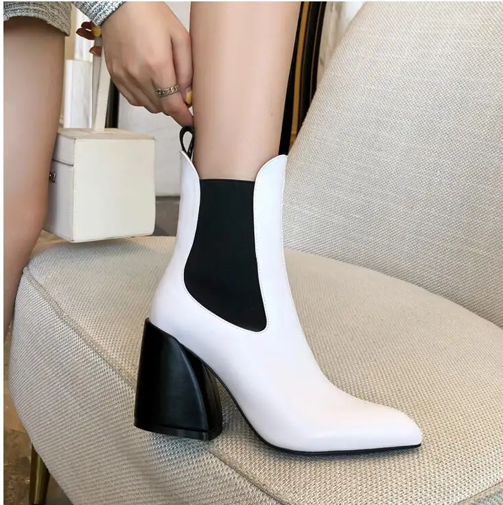 Популярные женские ботильоны из натуральной кожи черного цвета; короткие ботинки с острым носком на не сужающемся книзу массивном каблуке; ковбойские ботинки без застежки; женская обувь; botas mujer - Цвет: Белый