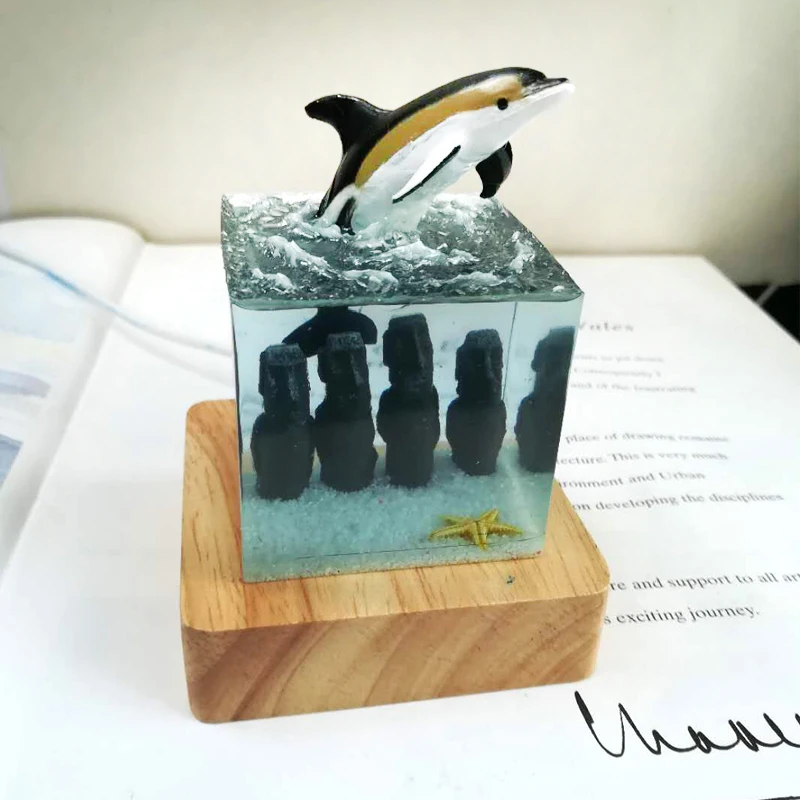 

Artificial Water Cube Simulation Dolphin & Moai stone statue Decor/Miniature Fairy Garden Resin Cabochon Easter Island Souvenir