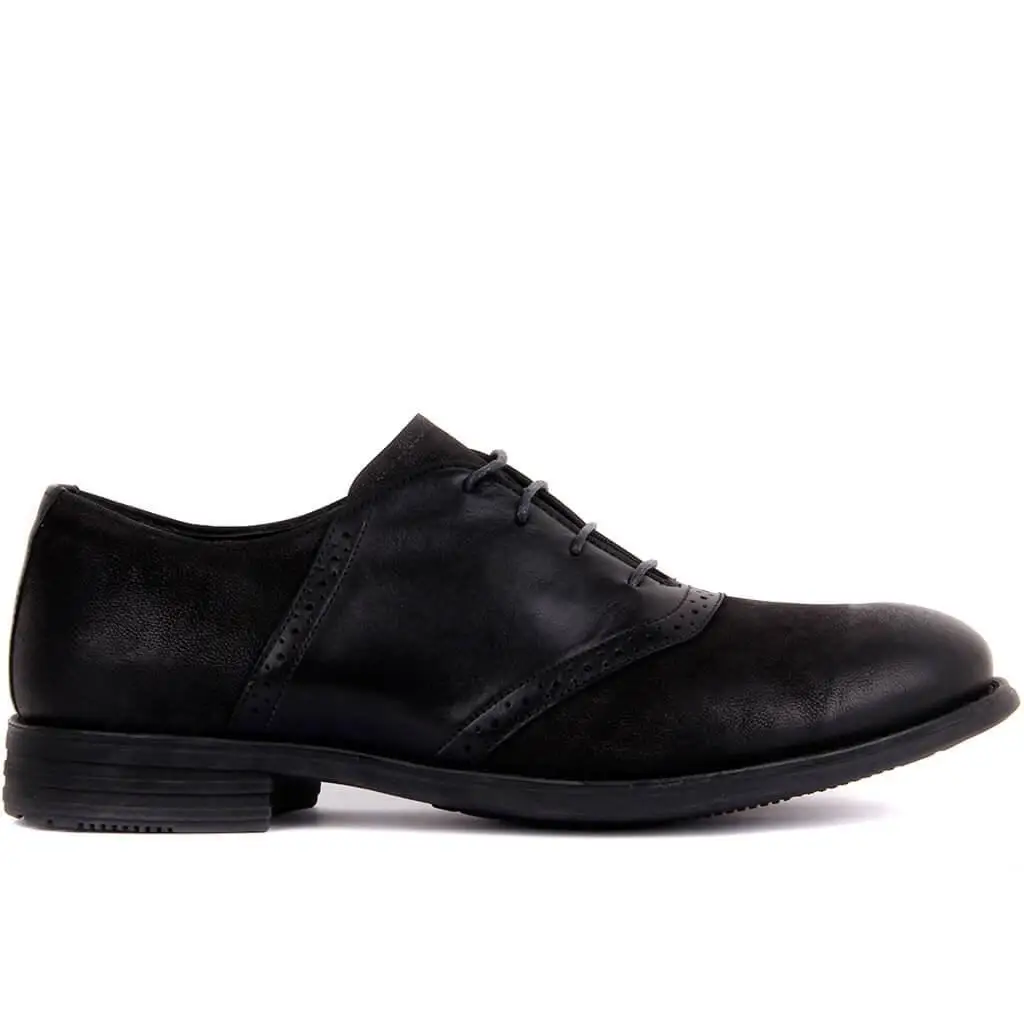 

Sail-Lakers Black Leather Men 'S Casual Shoes