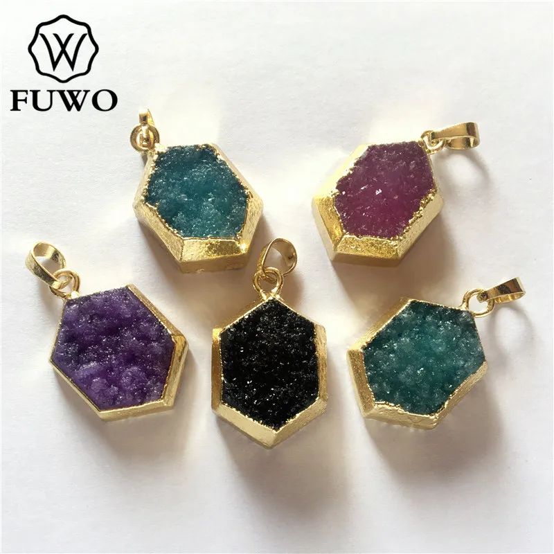 

FUWO Natural Druzy Crystal Pendant With Gold Trimmed Hexagonal Crystal Onyx Quartz Pendant For Necklace Making PD259