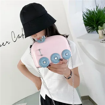 

Bag female 2020 summer new fashion wild cartoon car chain small square bag women's shoulder diagonal bag hand bags