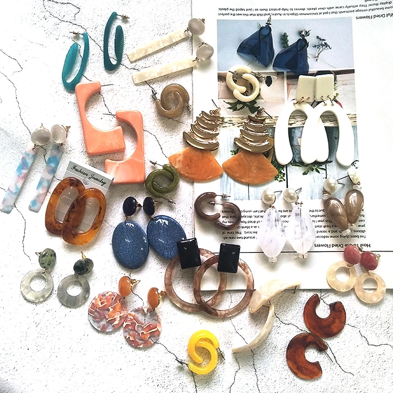 

2019 Ins In Europe And The Exaggerated Acetate Resin, Acrylic Geometrical Irregular Fashion Web Celebrity Earrings Pendants