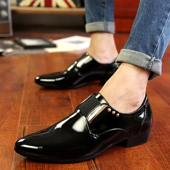 

Men's pointed leather shoes patent leather wedding shoes bright leather high heel wedding black casual shoes