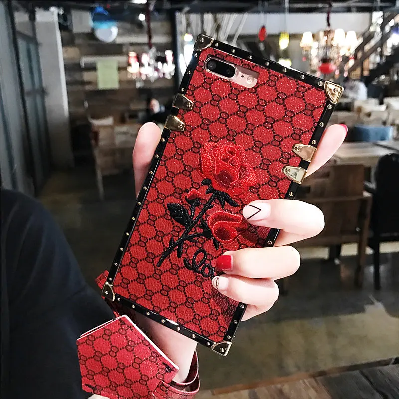 

Rose Embroidered Fashion Luxury Phone Case for Samsung S8 S8Plus S9 S9Plus S10 S10Plus S10Lite Note8 Note9 Note10 J4P J6P FUNDA