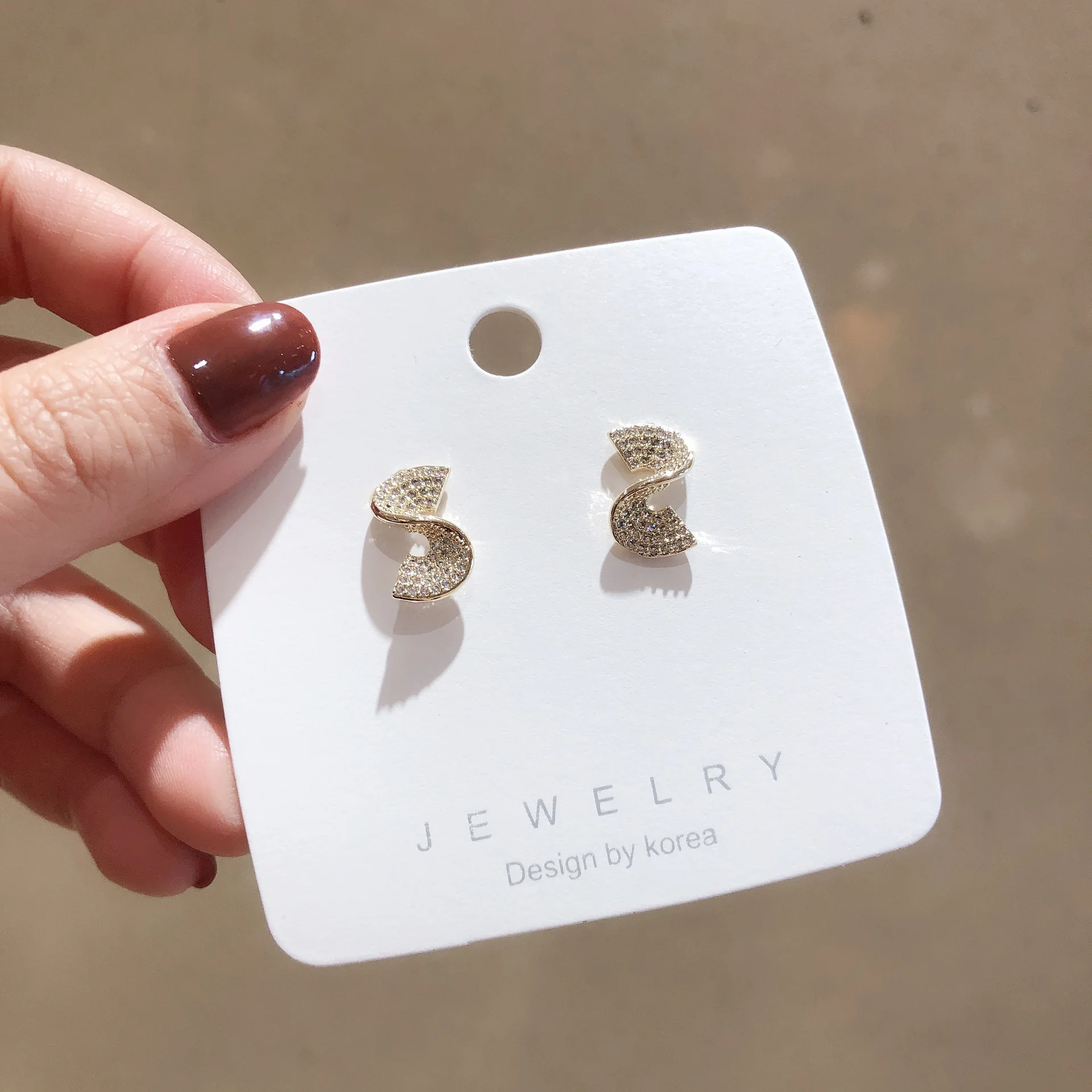 2020 Корея хит продаж Модные ювелирные изделия маленькие и компактные медь