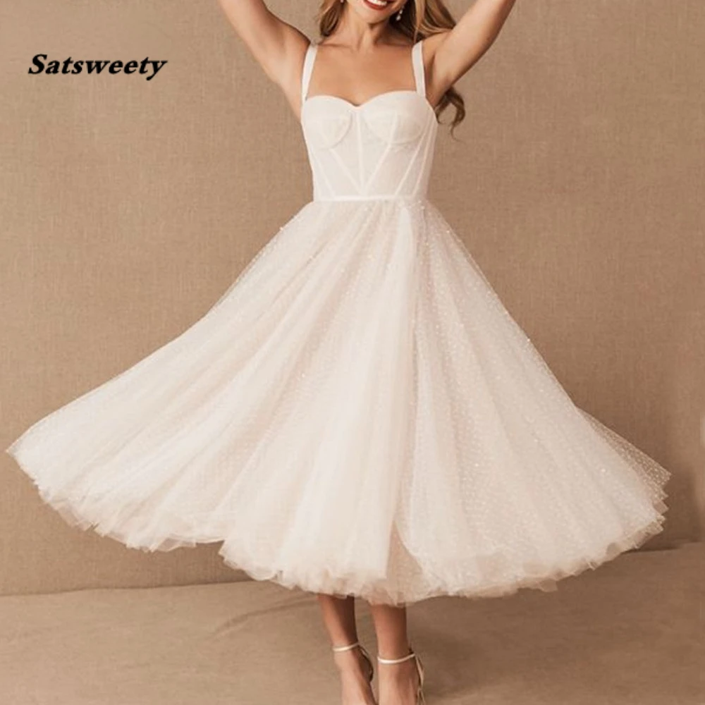 White Short Wedding Dress Dot Tulle Sweetheart Wedding Gown Elegant Tea Length Vestidos de novia Boho Bridal Dress Beach