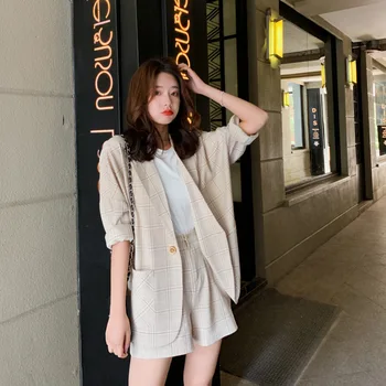 

2020 Summer New Korean Small Suit Jacket Female Plaid Fashion British Style Jacket Shorts Two-piece Casual Suit High Quality