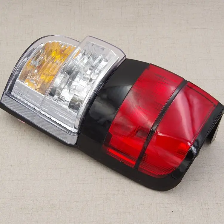 

Задний фонарь, светильник для Jinbei Toyota Haise 81560-26330 /81550-26330